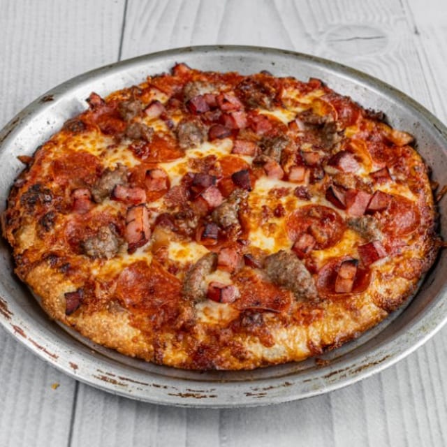 16" The Heavy D Pizza.