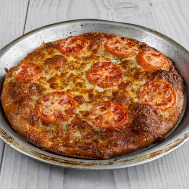 16" Grammy Grace’S Pizza.