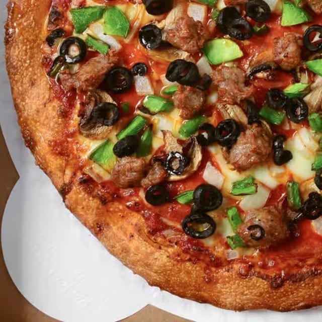 16" The Big Joe Pizza.