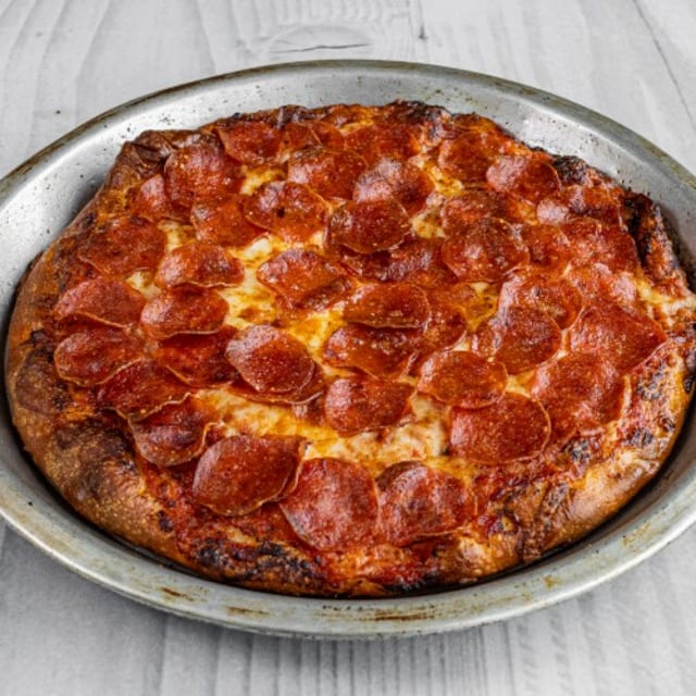 12" The Joe Chunks Pizza.