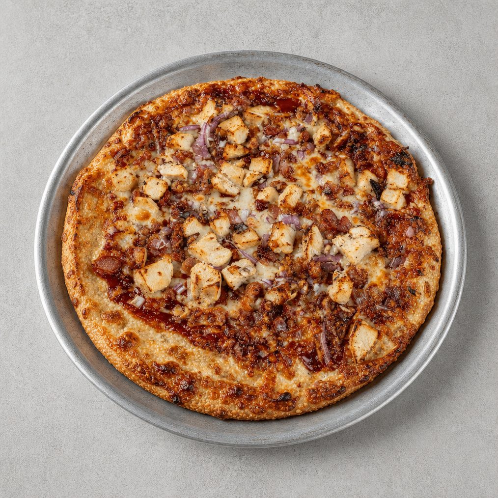 12" Johnny Boy’S Bbq Chicken Pizza.